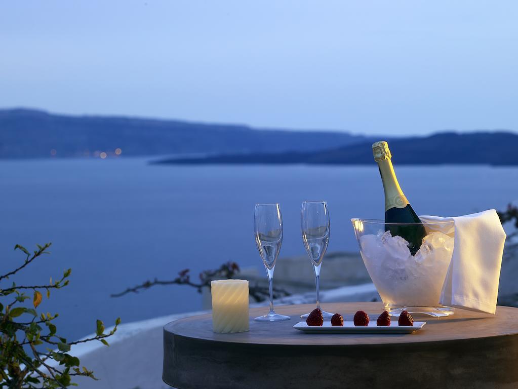 Blue Canaves Boutique Villa Oia  Room photo